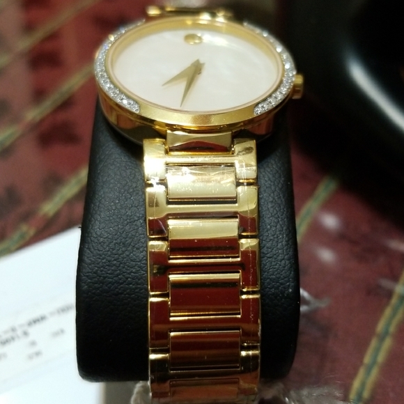 Movado Women's Watch w/ Diamond Stones, New - Picture 6 of 8